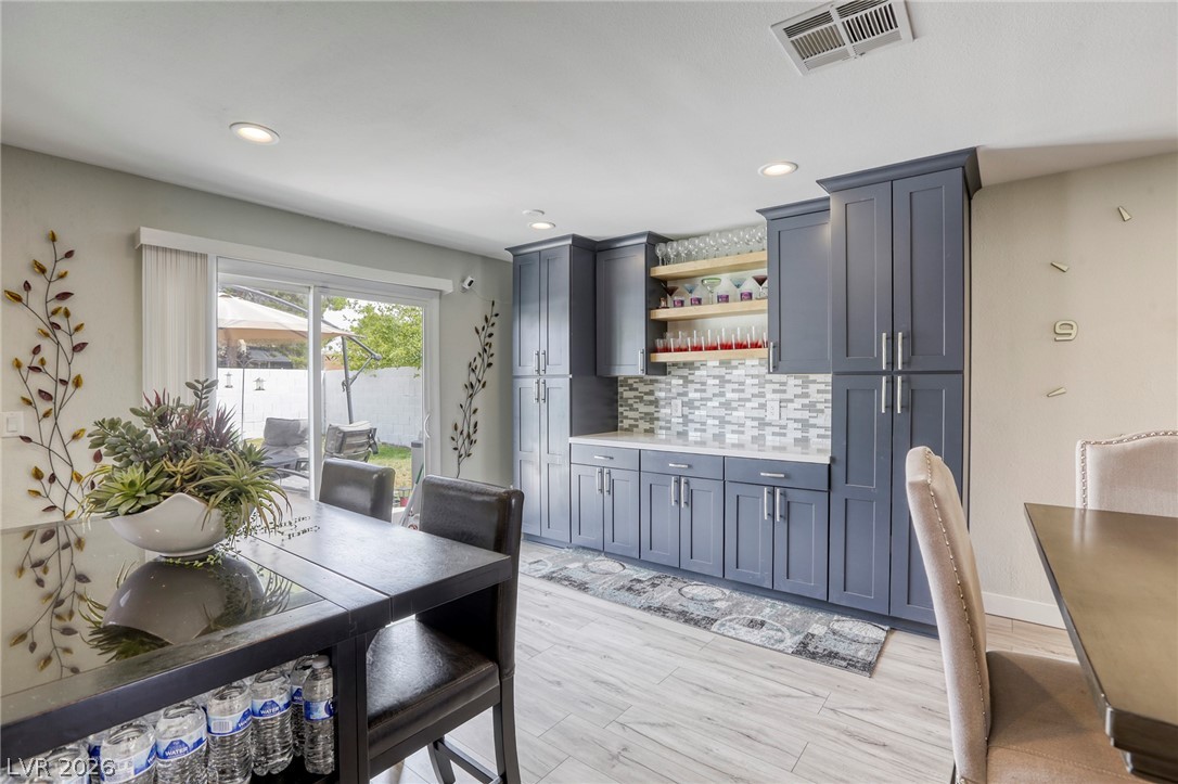 4562 Skyland Drive Las Vegas NV 89121
