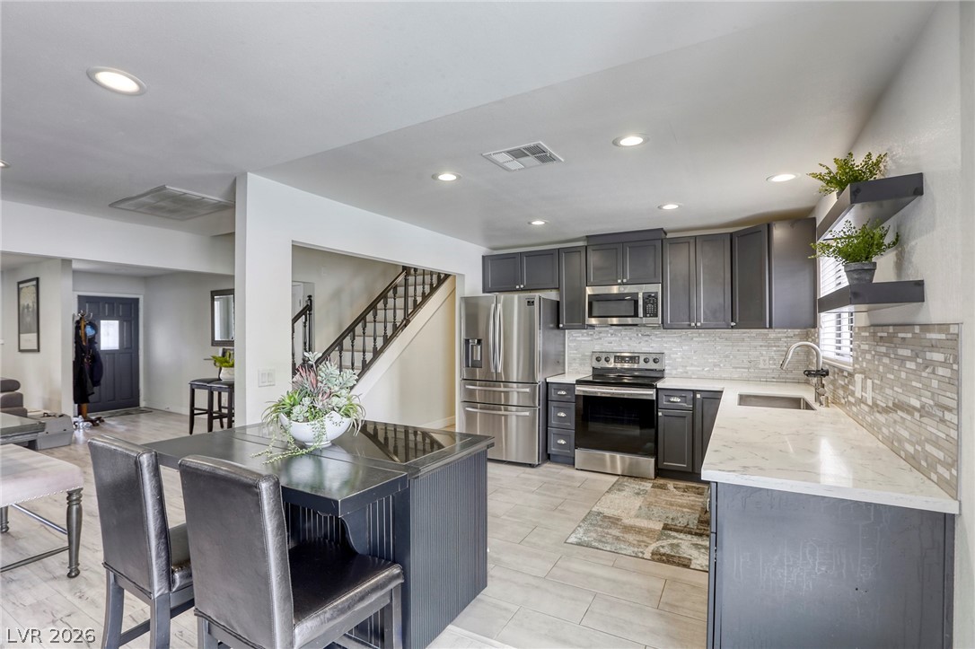 4562 Skyland Drive Las Vegas NV 89121