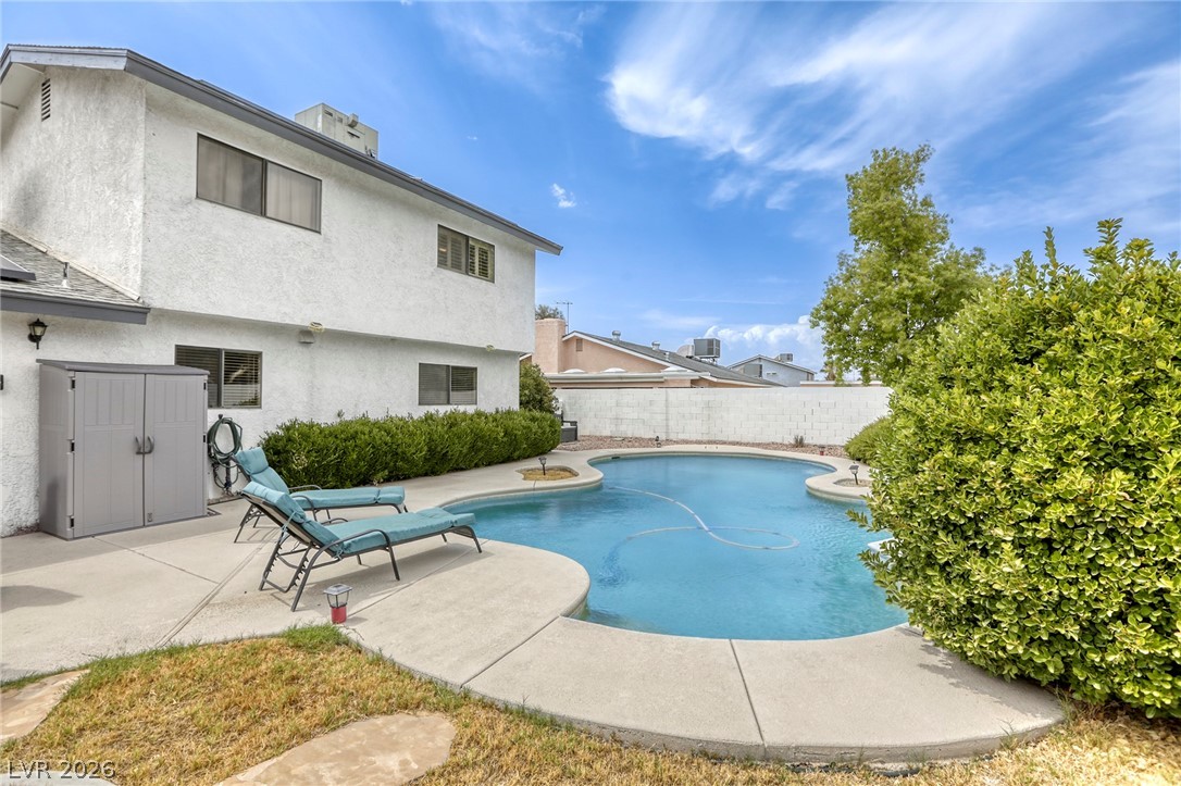 4562 Skyland Drive Las Vegas NV 89121