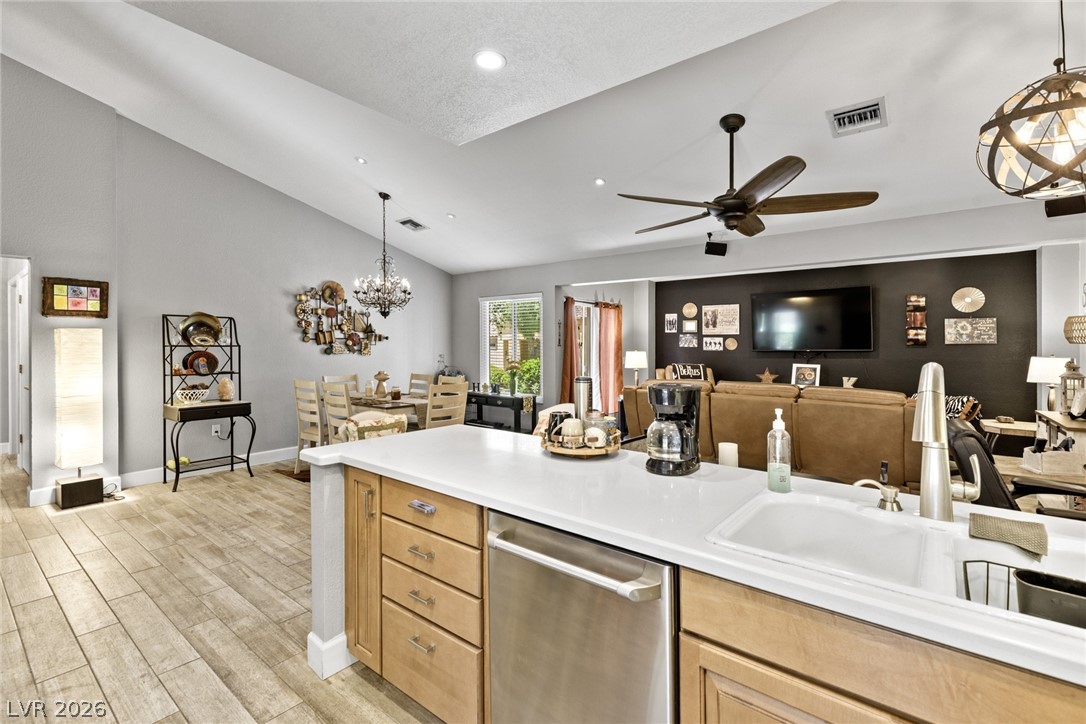 8904 Litchfield Avenue Las Vegas NV 89134