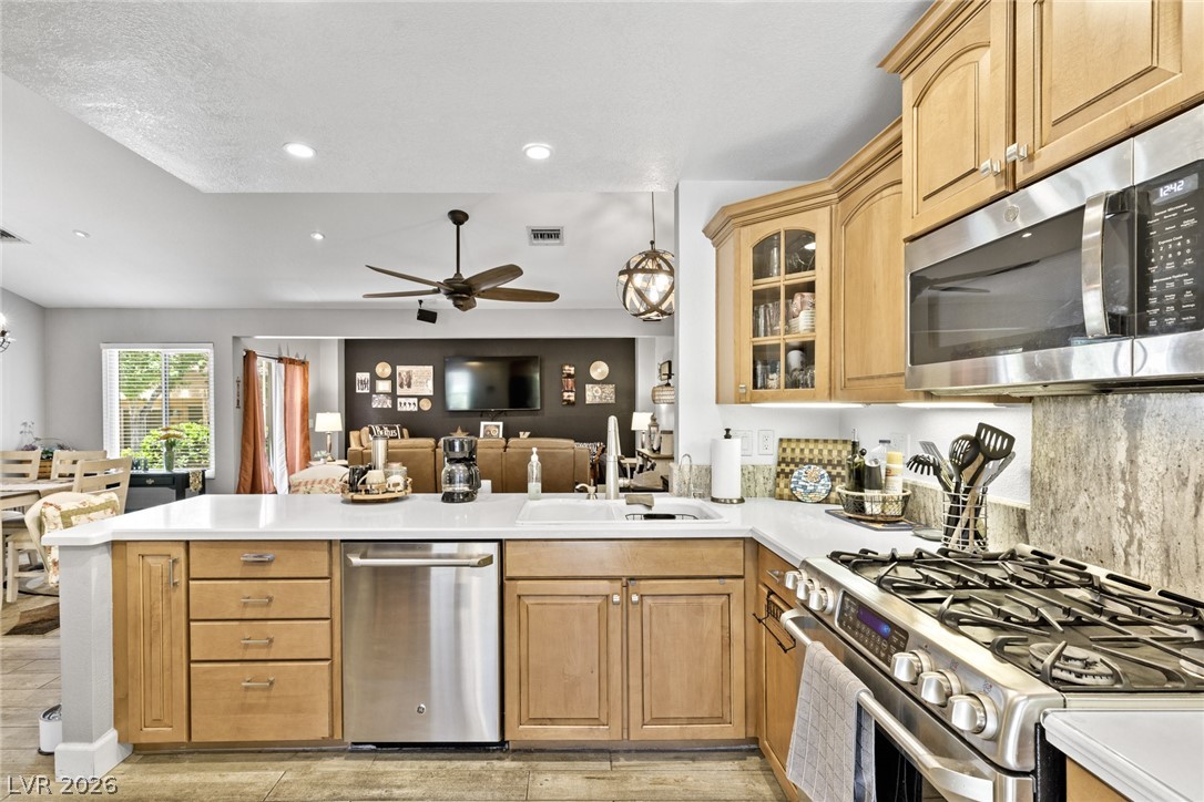 8904 Litchfield Avenue Las Vegas NV 89134