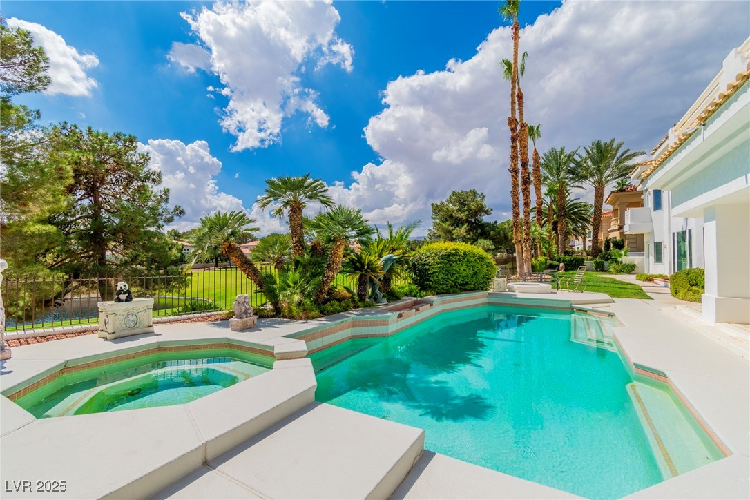 23 Cascade Creek Lane Las Vegas NV 89113