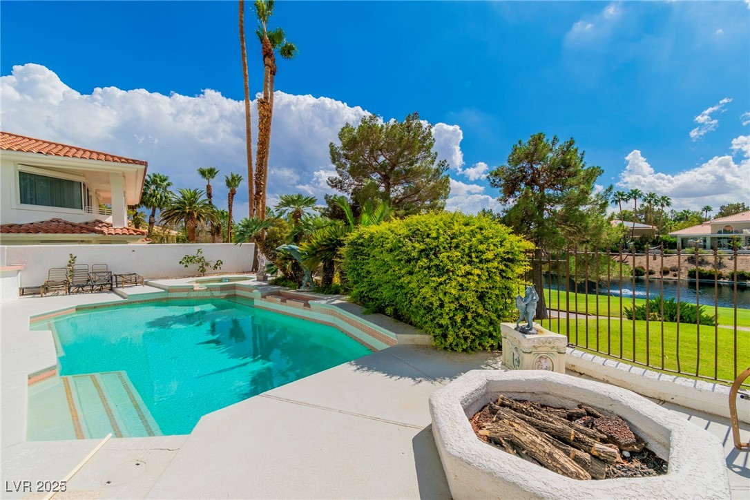 23 Cascade Creek Lane Las Vegas NV 89113
