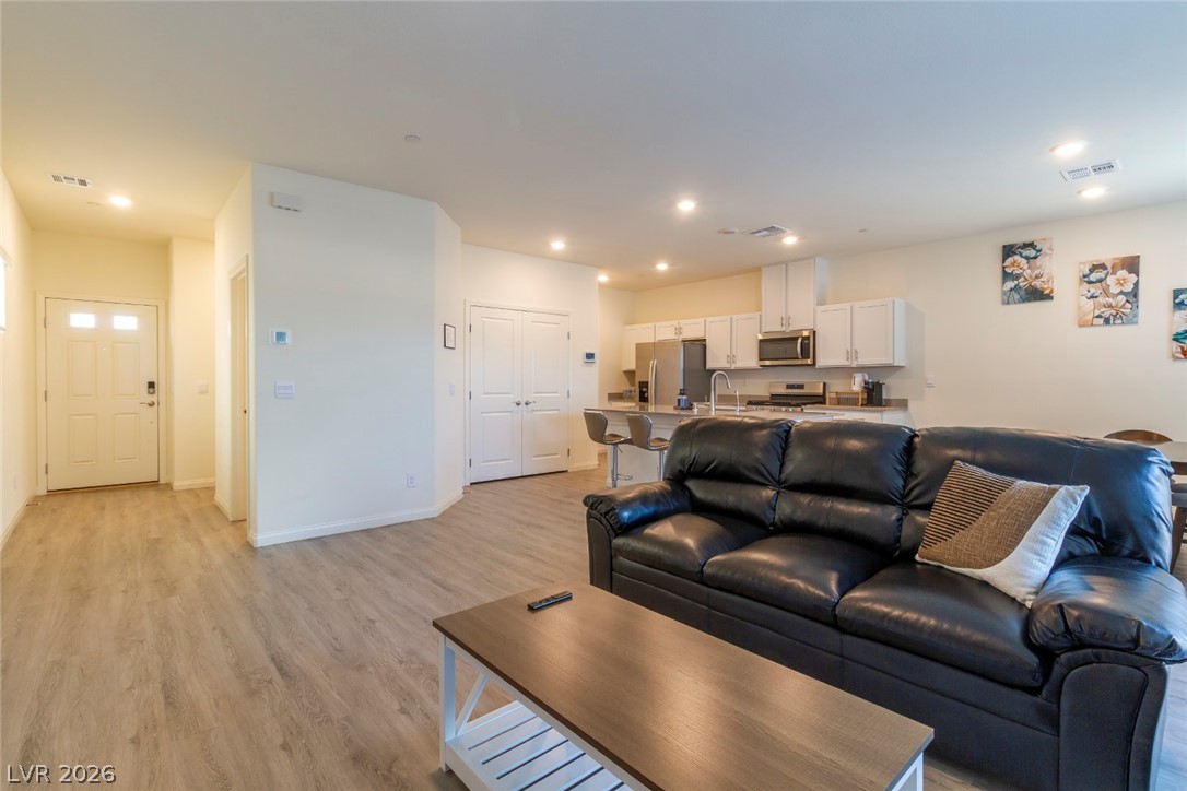 4688 Admiral Cliffs Avenue Las Vegas NV 89141