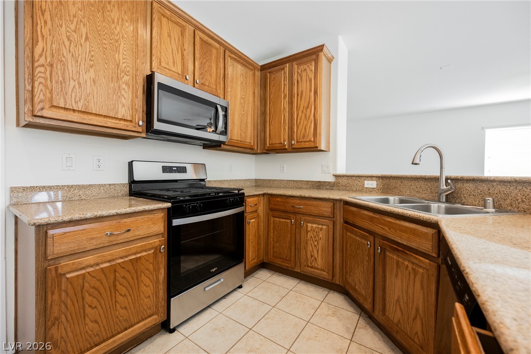 1513 Groom Avenue North Las Vegas NV 89081