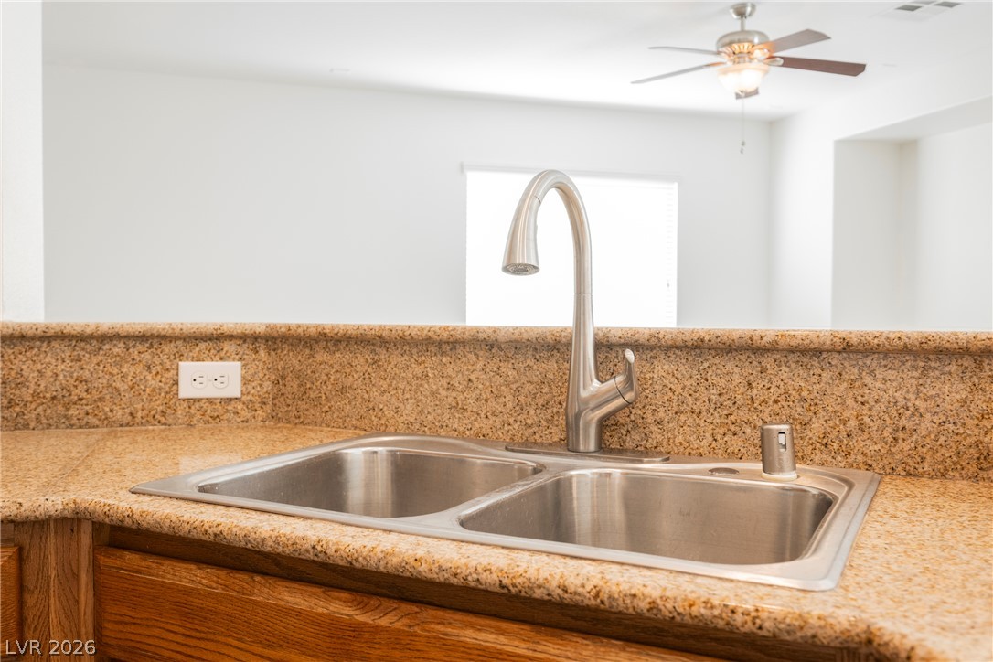 1513 Groom Avenue North Las Vegas NV 89081