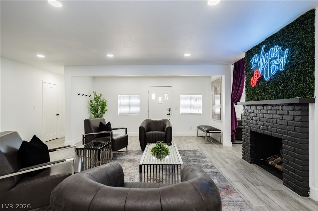 1913 Birch Street Las Vegas NV 89102