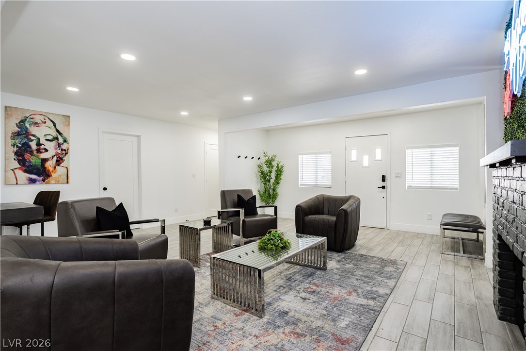 1913 Birch Street Las Vegas NV 89102