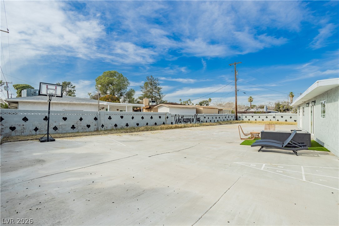 1913 Birch Street Las Vegas NV 89102