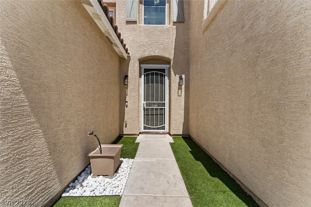 6034 Secret Island Drive Las Vegas NV 89139