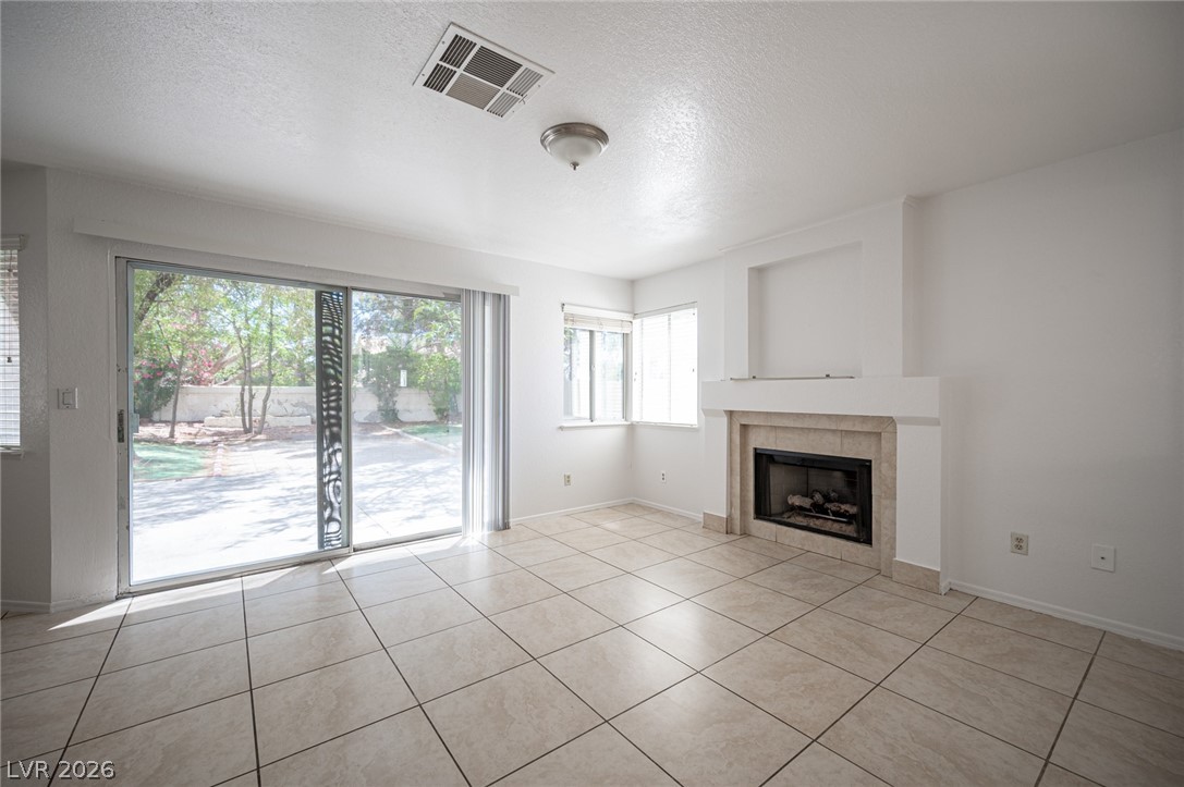 3028 Forest Lake Street Las Vegas NV 89117