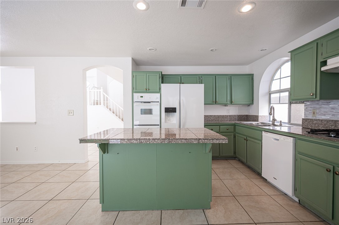 3028 Forest Lake Street Las Vegas NV 89117