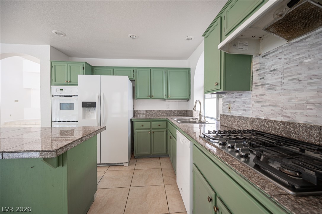 3028 Forest Lake Street Las Vegas NV 89117