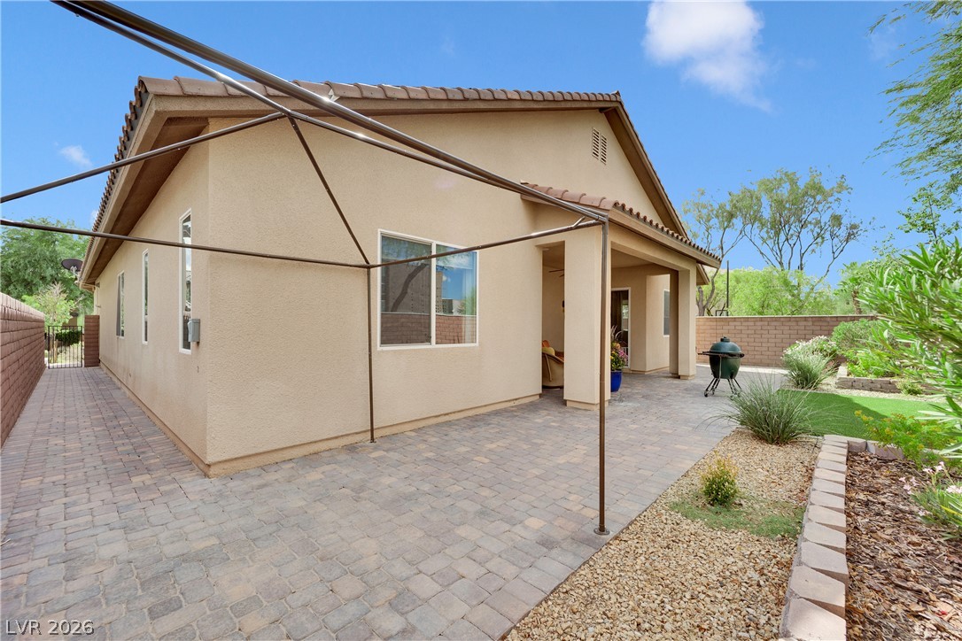 7596 Sweet Mist Avenue Las Vegas NV 89178