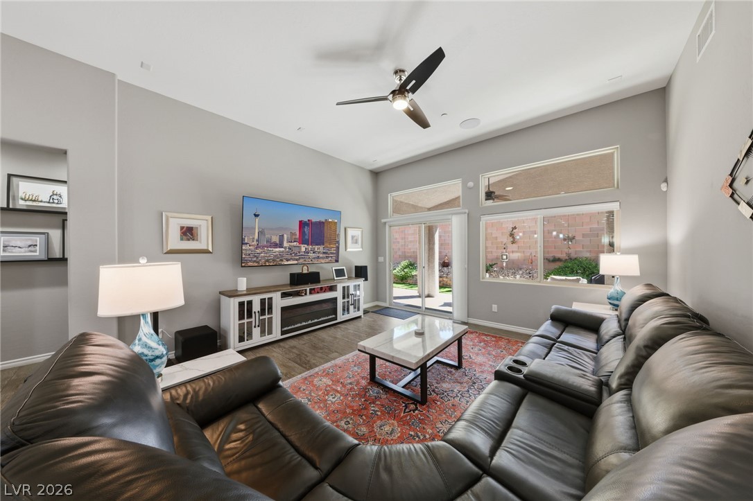 1112 Via Della Costrella Henderson NV 89011