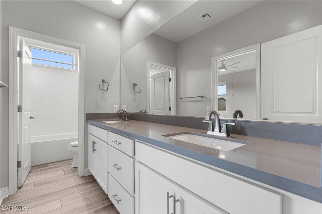 5927 Villa Loma Street Las Vegas NV 89148