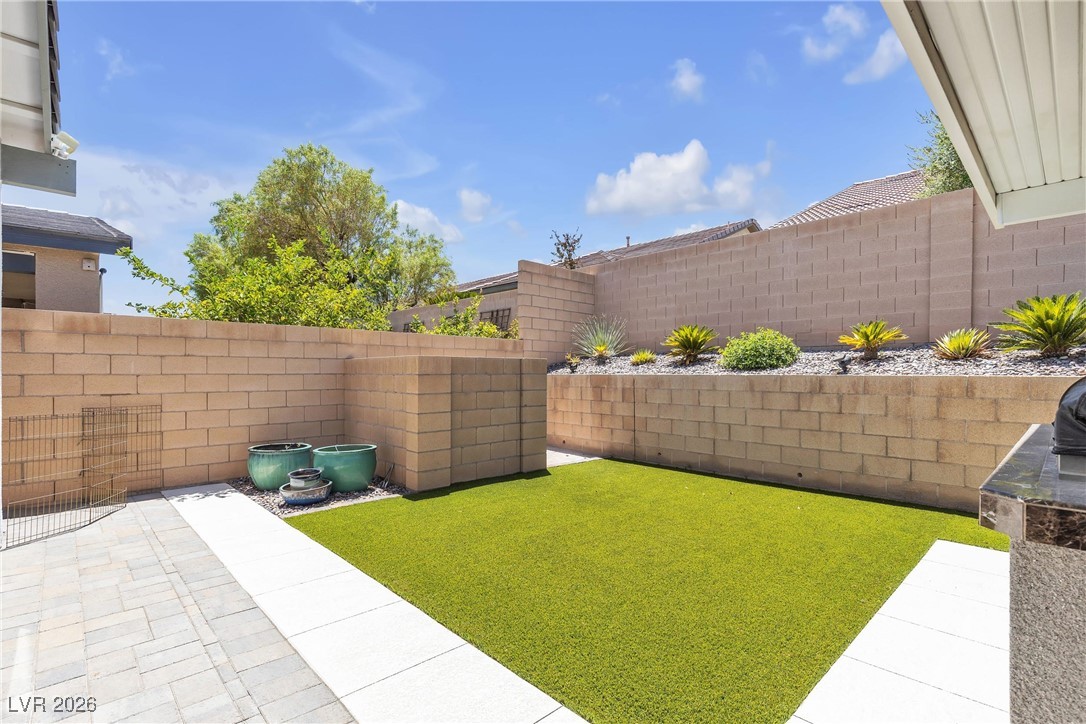5927 Villa Loma Street Las Vegas NV 89148