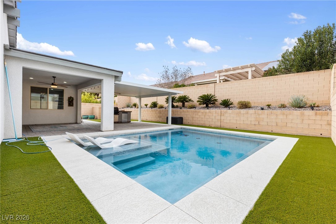5927 Villa Loma Street Las Vegas NV 89148