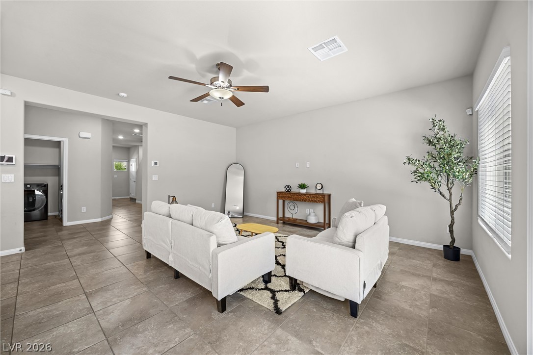 8943 Pelican Point Street Las Vegas NV 89178