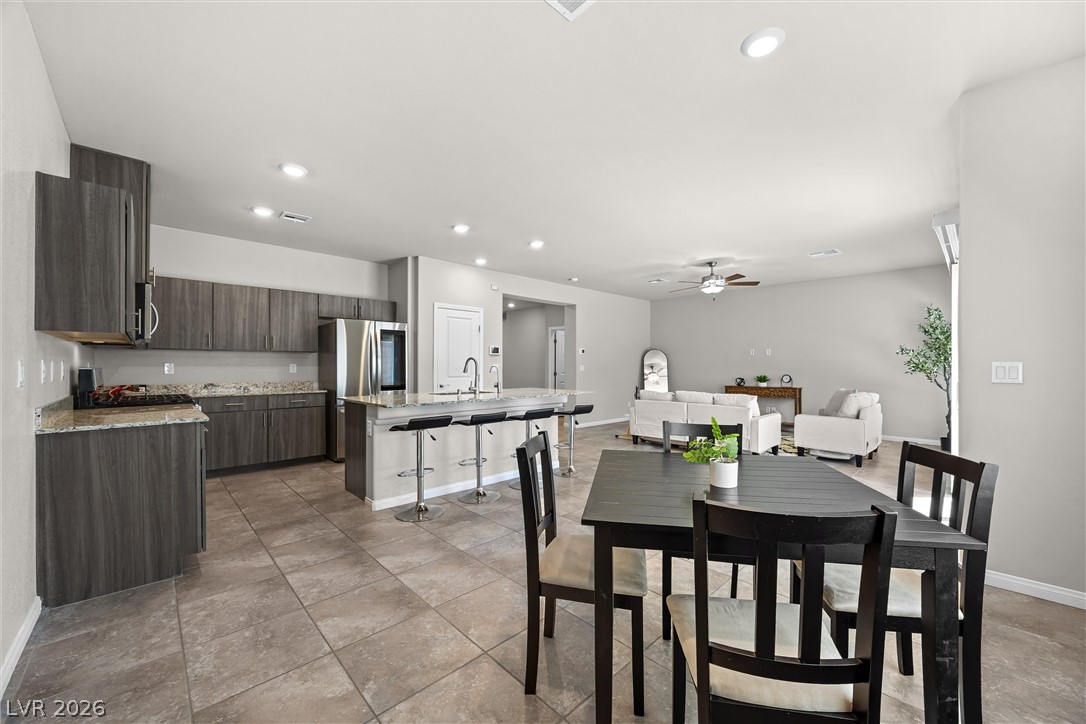 8943 Pelican Point Street Las Vegas NV 89178
