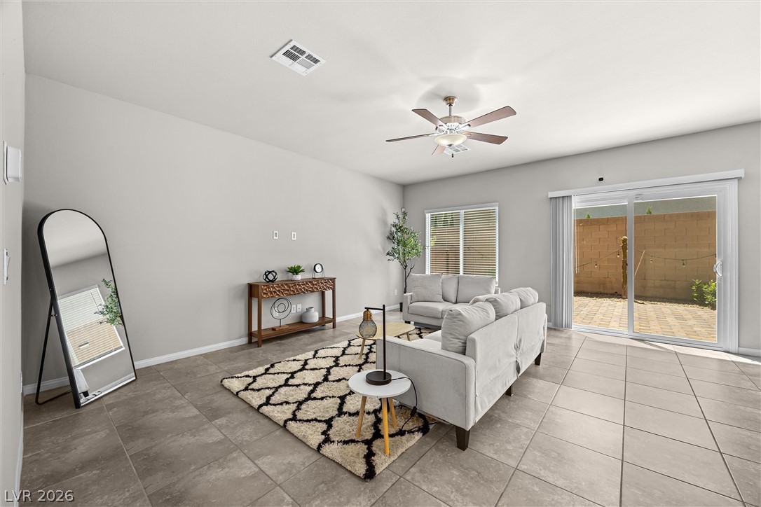 8943 Pelican Point Street Las Vegas NV 89178