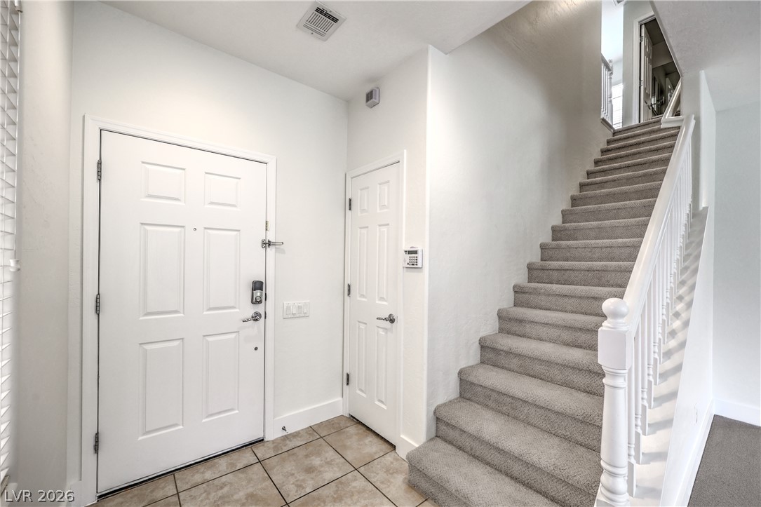 6848 Pipil Street Las Vegas NV 89166