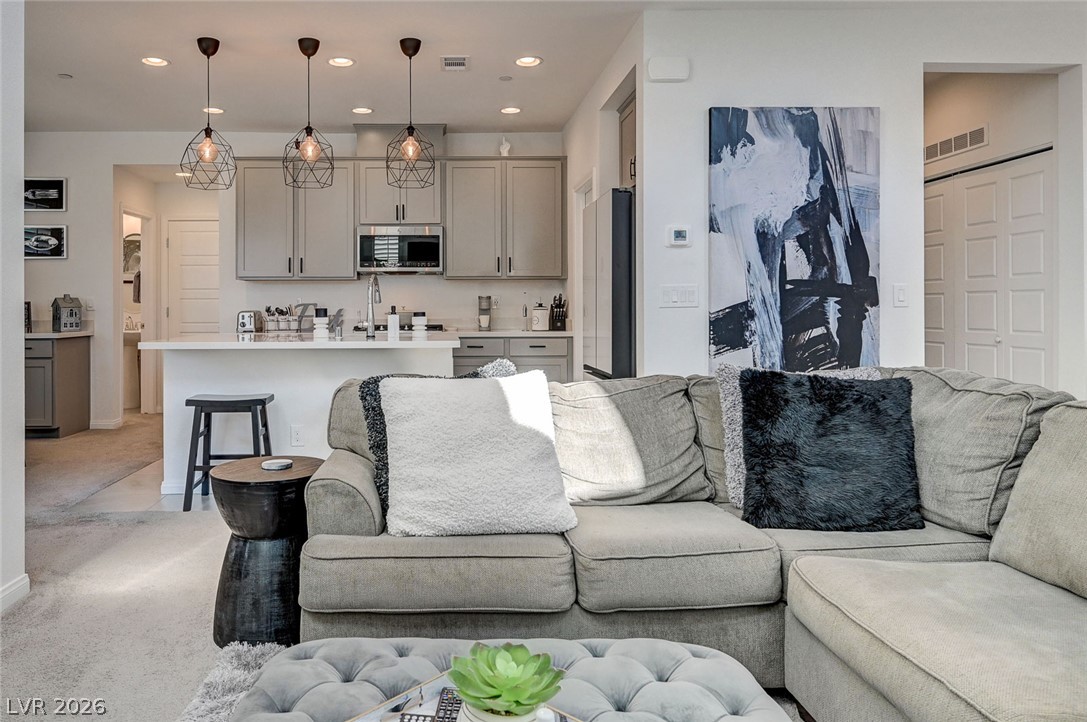 661 Tranquil Jade Street Las Vegas NV 89138