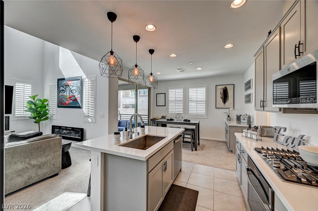 661 Tranquil Jade Street Las Vegas NV 89138