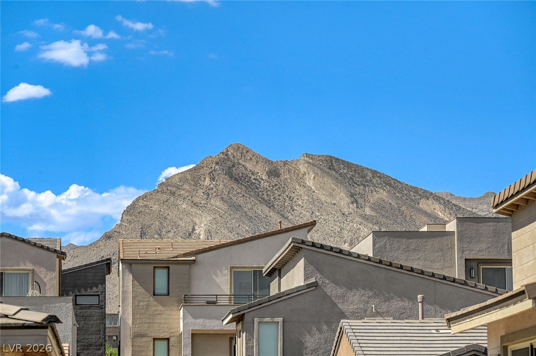 661 Tranquil Jade Street Las Vegas NV 89138