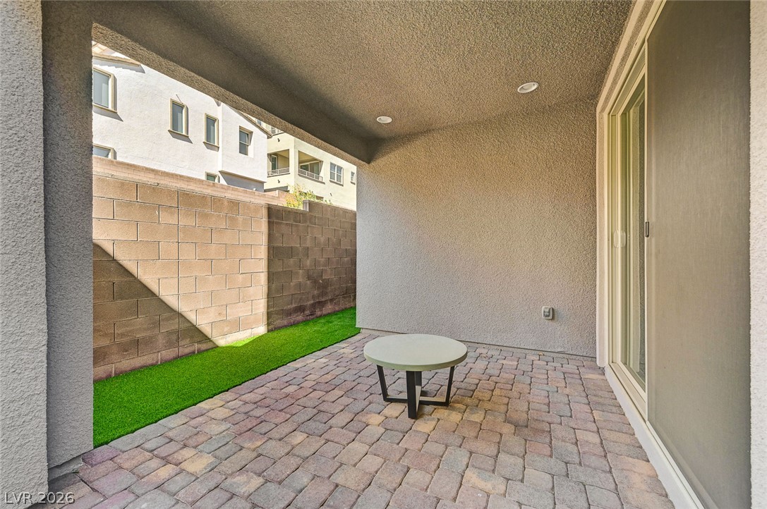 661 Tranquil Jade Street Las Vegas NV 89138