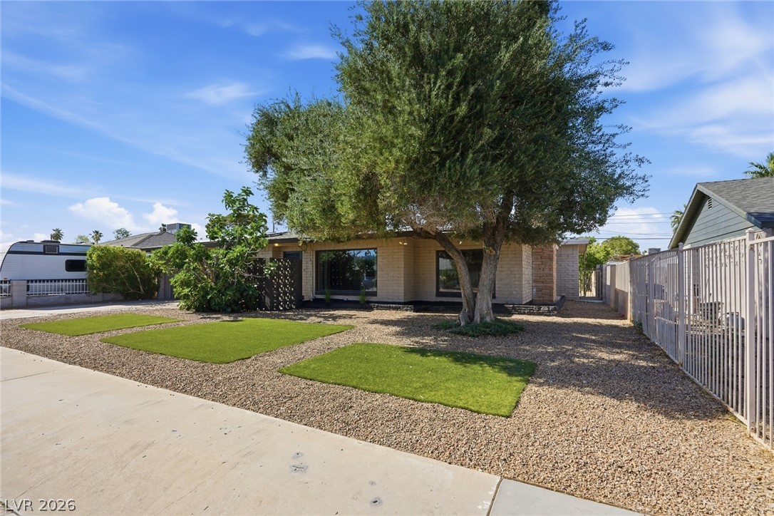 909 Canosa Avenue Las Vegas NV 89104