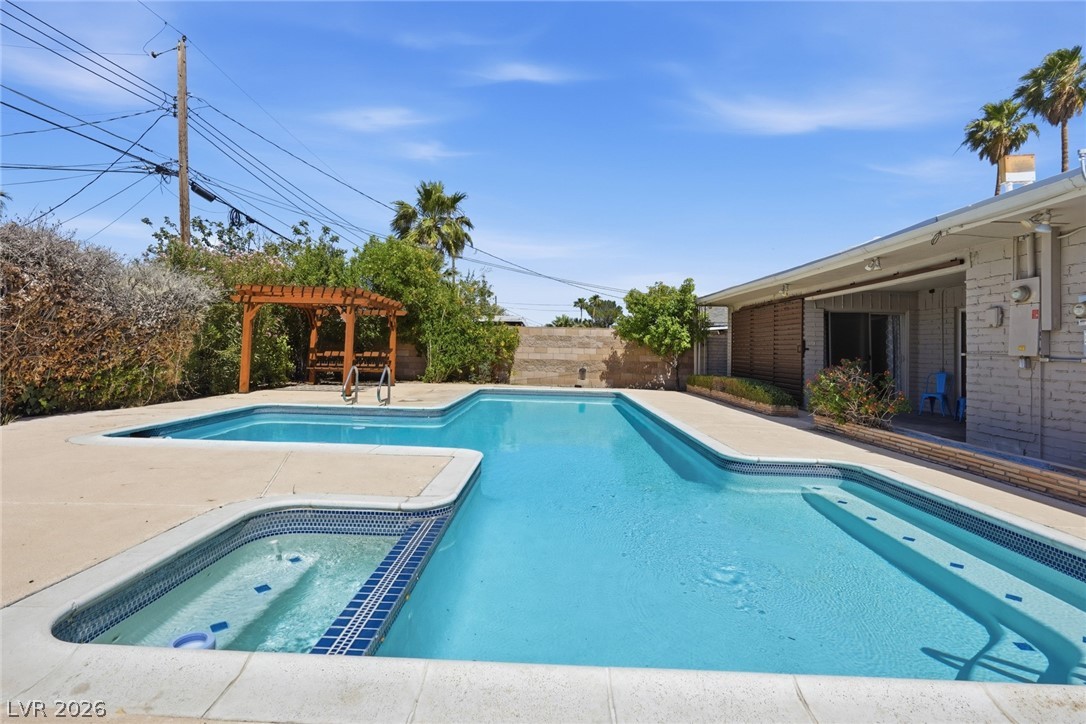 909 Canosa Avenue Las Vegas NV 89104