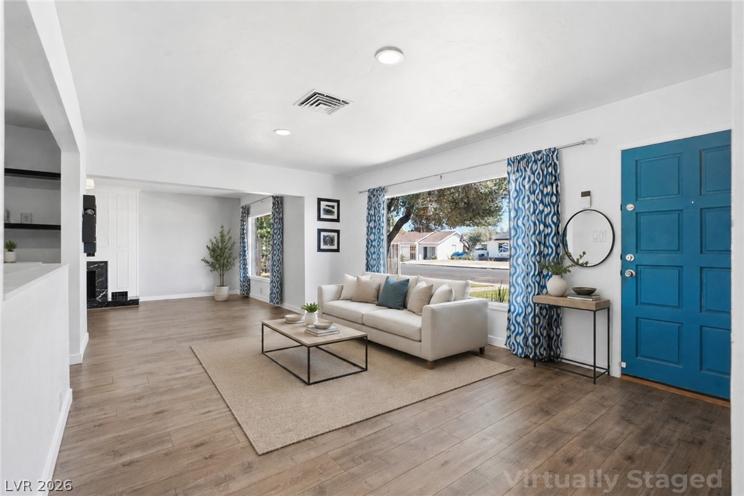 909 Canosa Avenue Las Vegas NV 89104