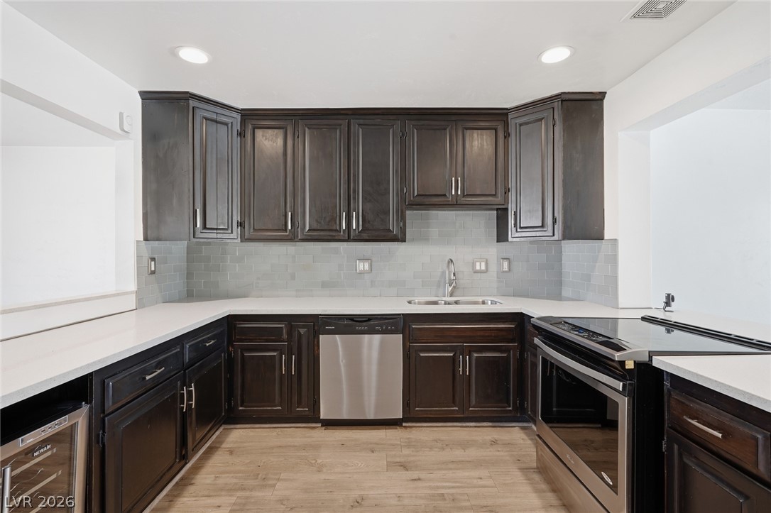 909 Canosa Avenue Las Vegas NV 89104