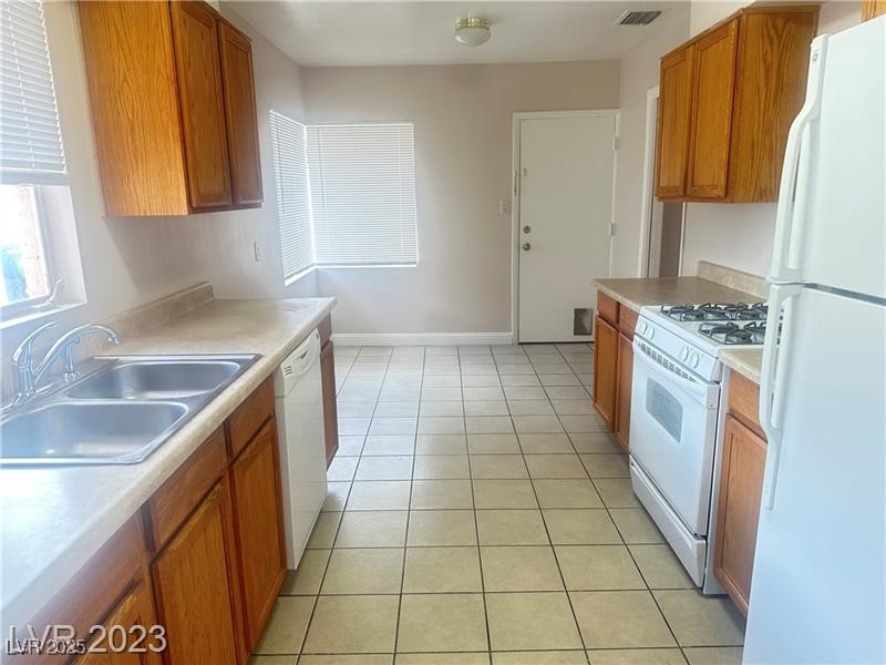 2013 Bracken Avenue Las Vegas NV 89104