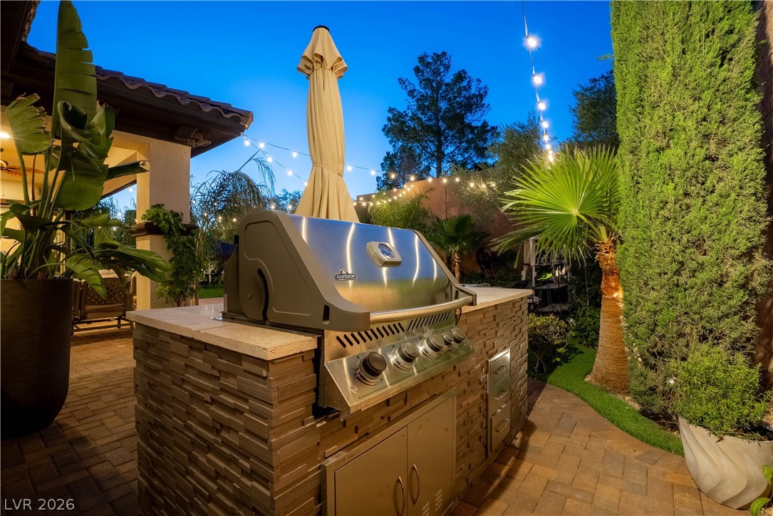 2412 Chateau Napoleon Drive Henderson NV 89044