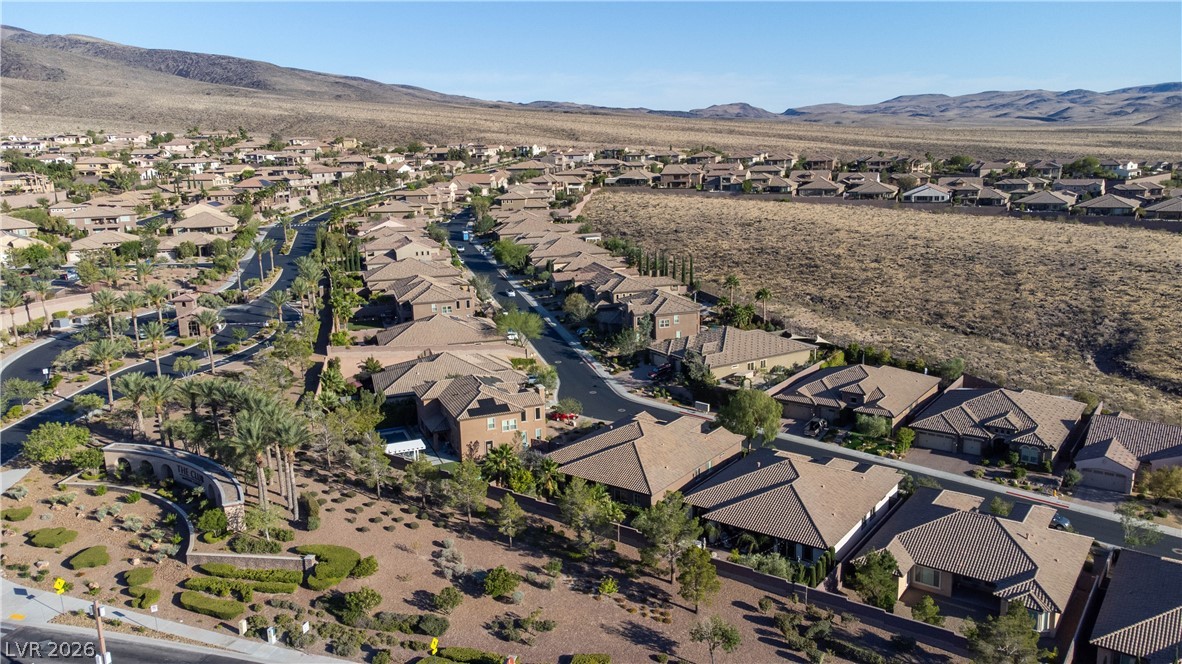2412 Chateau Napoleon Drive Henderson NV 89044