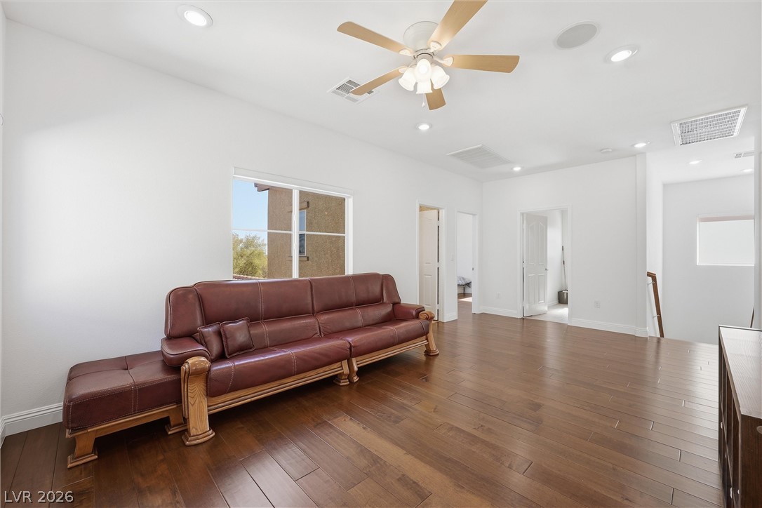 1073 Oak Fair Street Las Vegas NV 89138