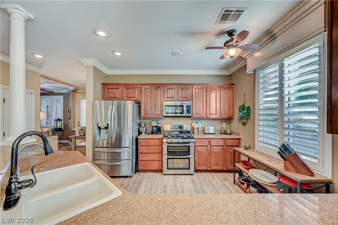 5041 Vincitor Street Las Vegas NV 89135