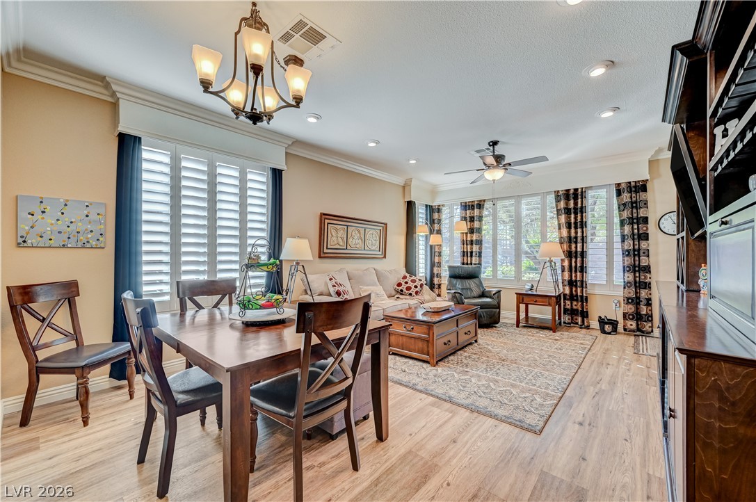 5041 Vincitor Street Las Vegas NV 89135