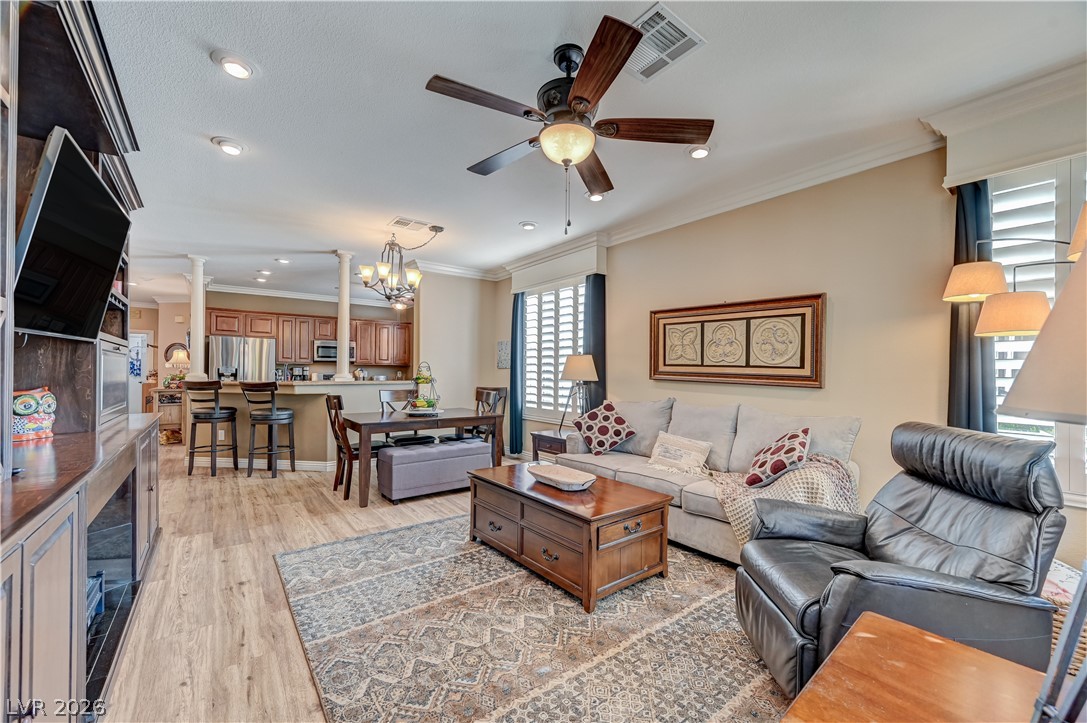 5041 Vincitor Street Las Vegas NV 89135