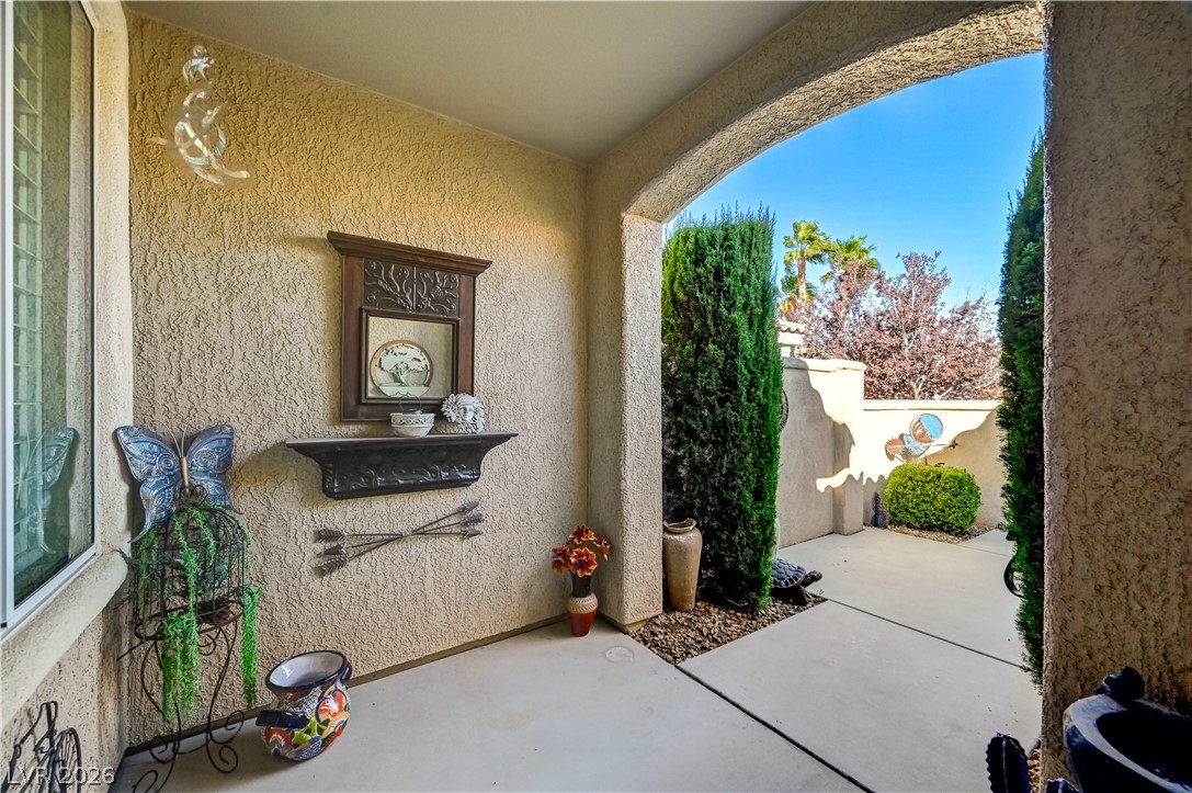 5041 Vincitor Street Las Vegas NV 89135