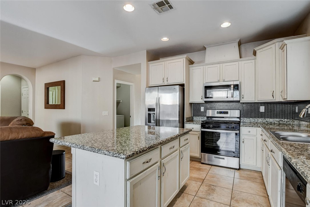 540 Big Lake Street Henderson NV 89002