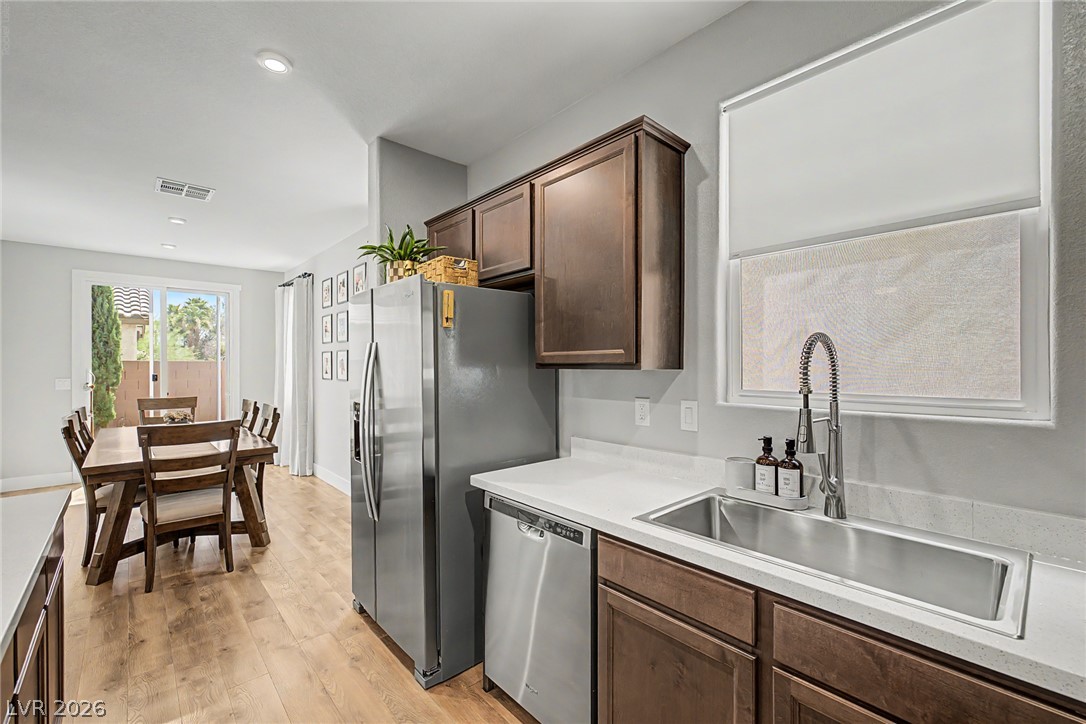 6326 Highledge Street North Las Vegas NV 89081