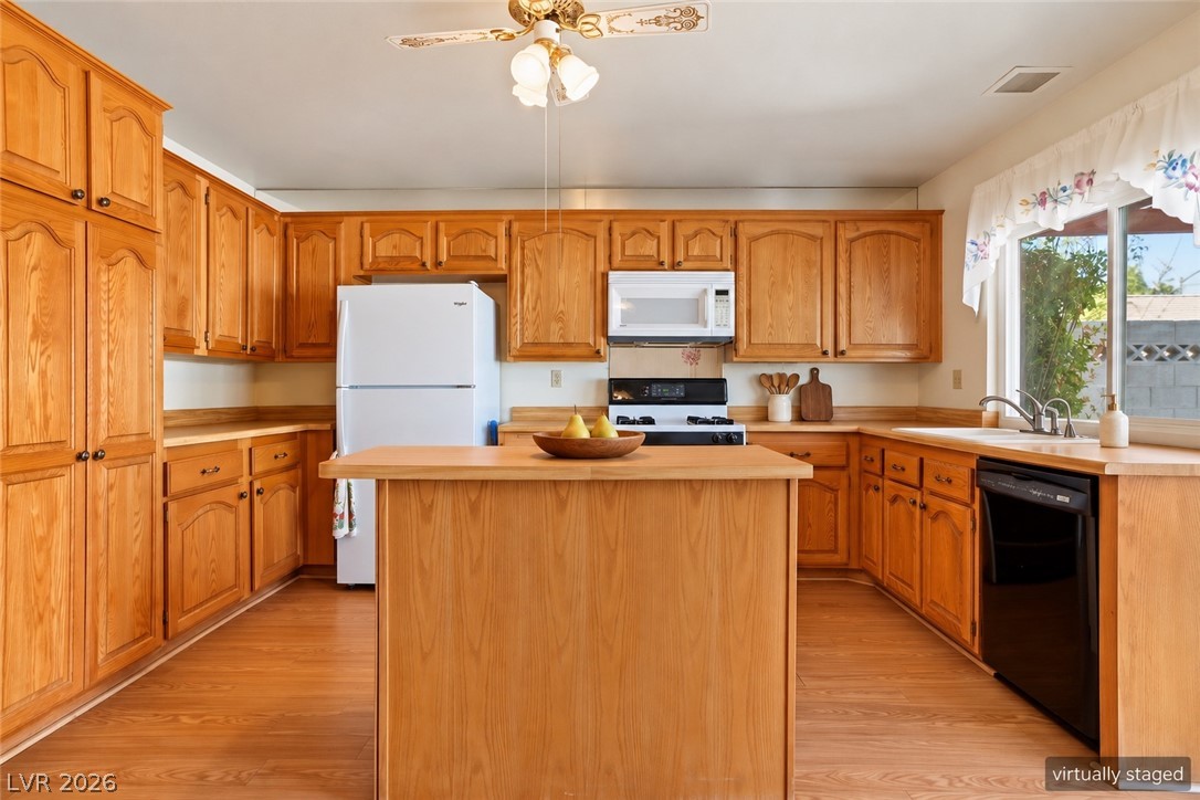 5680 Blossom View Avenue Las Vegas NV 89142