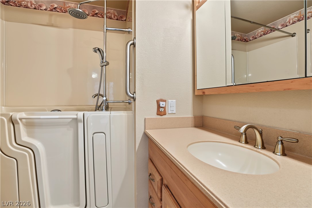 5680 Blossom View Avenue Las Vegas NV 89142