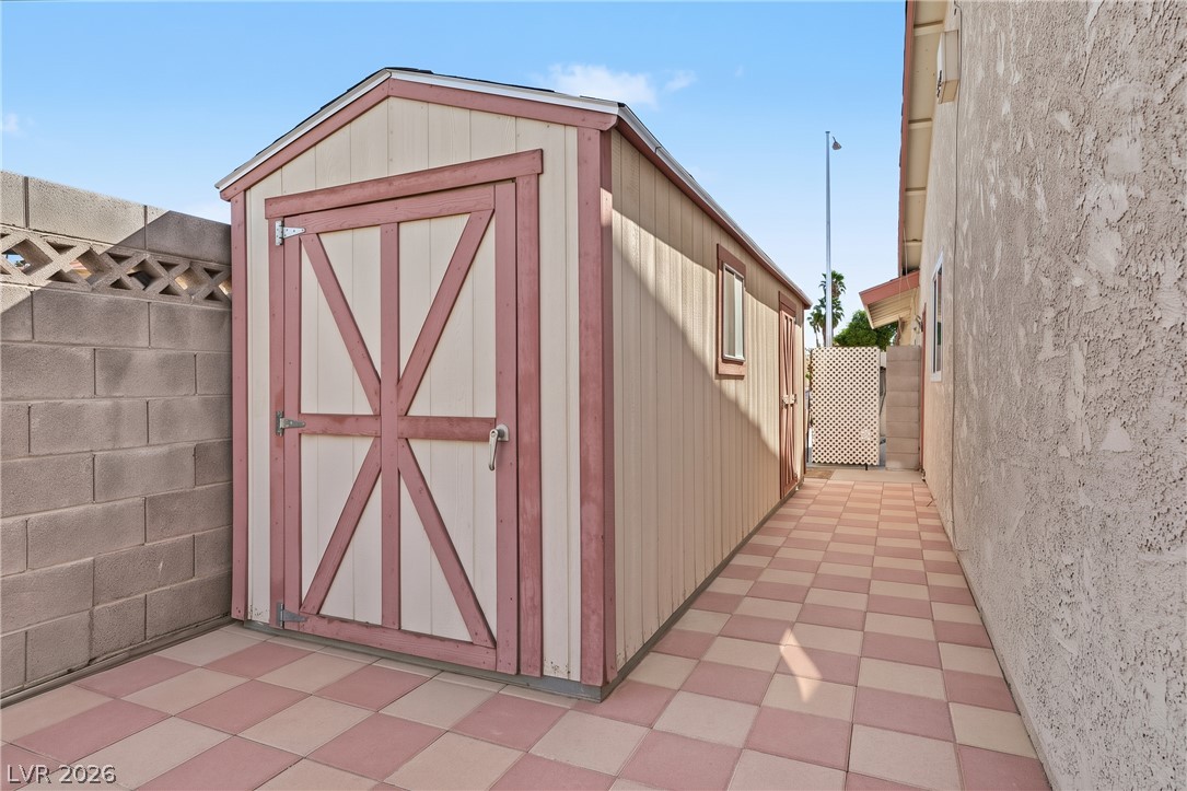 5680 Blossom View Avenue Las Vegas NV 89142