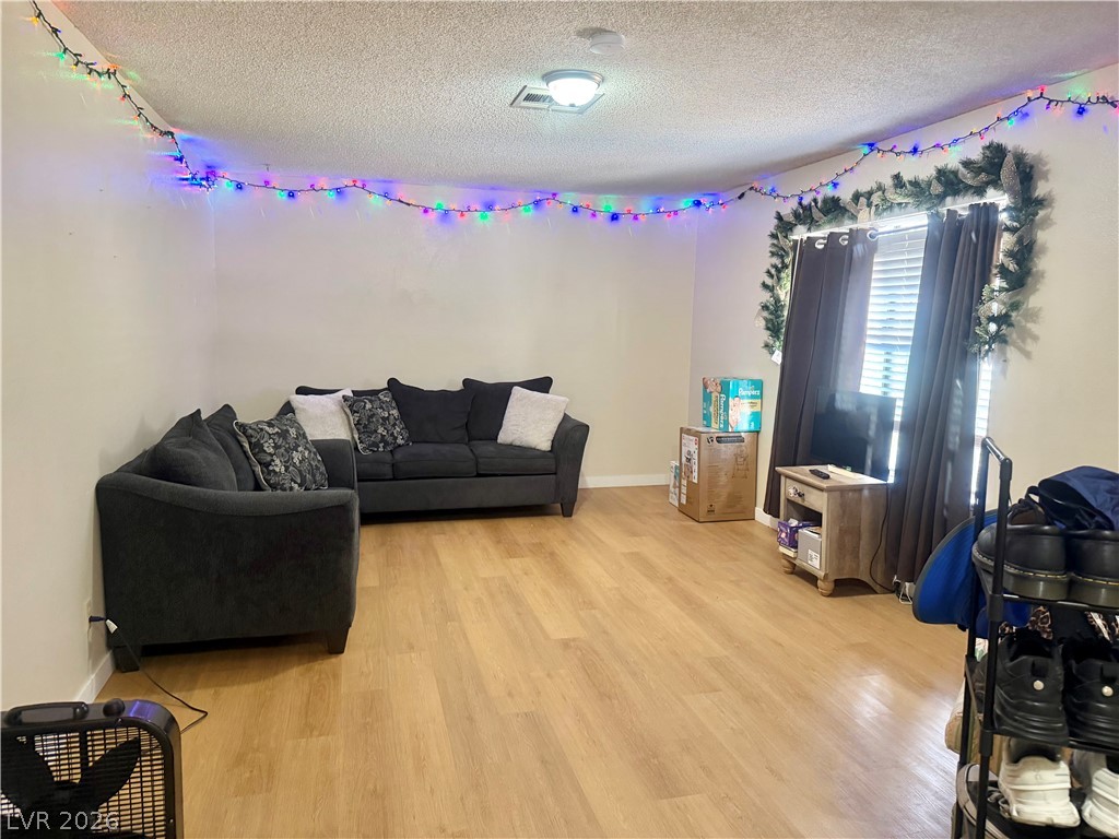 6461 West Viking Road Las Vegas NV 89103