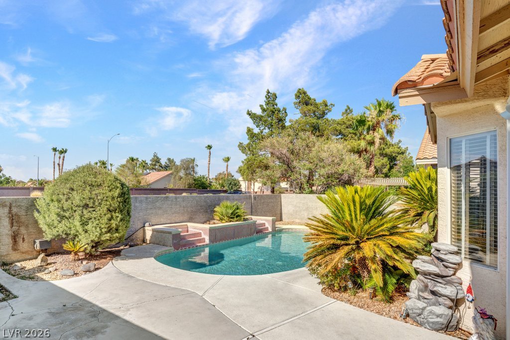 1076 Coral Desert Drive Las Vegas NV 89123