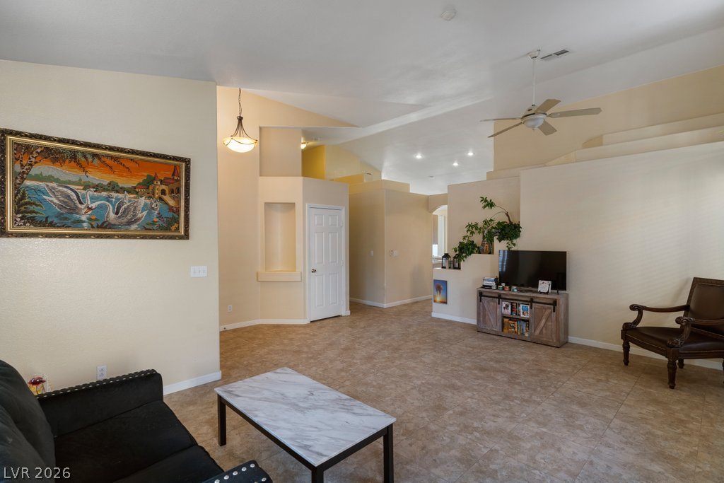 1076 Coral Desert Drive Las Vegas NV 89123